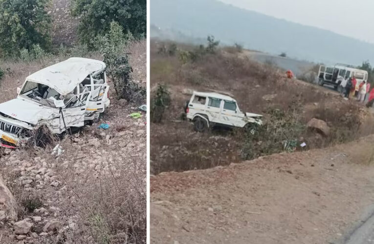 प्रयागराज महाकुंभ जा रही श्रद्धालुओं से भरी बोलेरो सीधी में पलटी, 4 की मौत