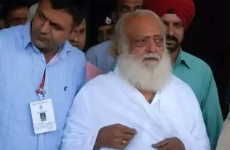 आसाराम बापू 12 साल बाद इंदौर के आश्रम लौटा, राजस्थान हाई कोर्ट से अंतरिम जमानत मिली