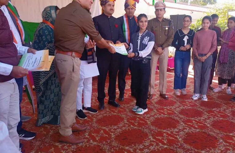 राजस्थान-जयपुर कलक्टर के निर्देश पर सक्षम अभियान में बेटी का मनाया जन्मोत्सव, 1300 से ज्यादा बेबी किट का वितरण