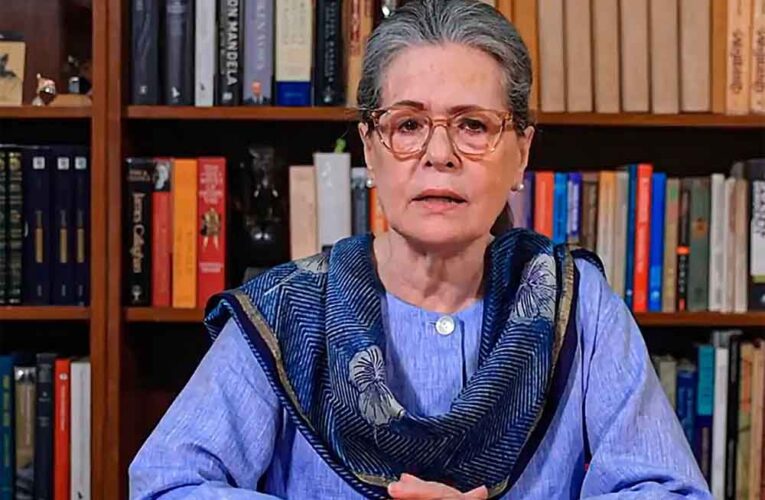 सोनिया गांधी ने जनगणना कराने की मांग उठाई ताकि सभी पात्र व्यक्तियों को खाद्य सुरक्षा कानून के तहत गारंटीकृत लाभ मिल सके