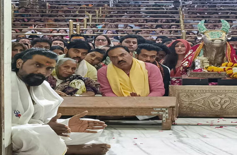रेमो डिसूजा पहुंचे उज्जैन, भस्म आरती में हुए शामिल, महाकाल का लिया आशीर्वाद