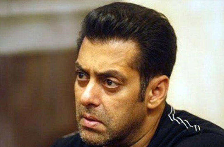 अभिनेता सलमान को फिर मिली धमकी, व्हाट्सएप पर भेजा मैसेज- कार को बम से उड़ा देंगे