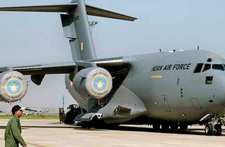 आसमान में था भारतीय वायुसेना का विमान और हो गया साइबर अटैक