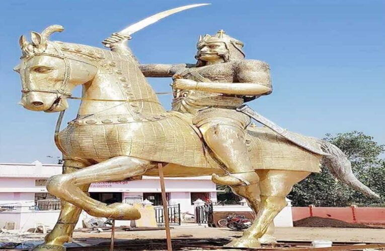 छतरपुर में महाराजा छत्रसाल की 52 फीट ऊंची अष्टधातु की प्रतिमा स्थापित कर उनकी वीरता, पराक्रम और शौर्य को देश के सामने रखा