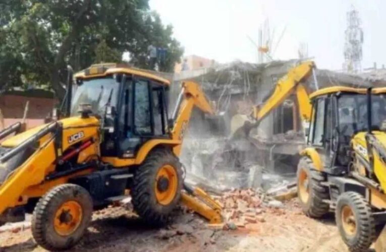 अहमदाबाद में अवैध बस्ती पर बुलडोजर एक्शन पर रोक लगाने वाली याचिका गुजरात HC से खारिज
