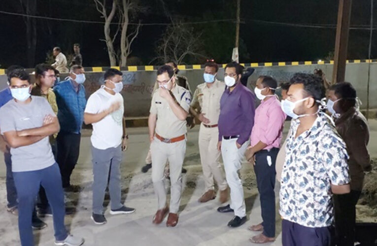 आइस फैक्ट्री में अमोनिया गैस का हुआ रिसाव,  सीएसपी की आंखों में आंसू-जलन, माता-पिता को अस्पताल भिजवाया