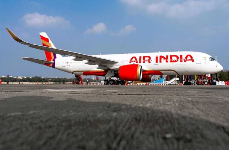 घाटी में आतंकी हमले के बाद एयरलाइन कंपनियों का ऐलान, नहीं लेंगे कैंसिलेशन फीस