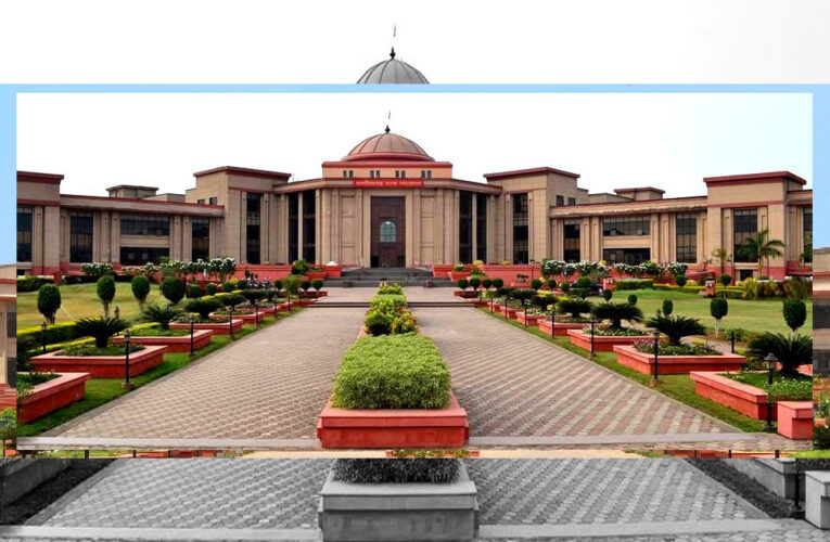 छत्तीसगढ़ हाईकोर्ट ने कर्मचारी की पेंशन कटौती पर लगाई रोक, कोर्ट ने कहा कि पेंशन कोई दान नहीं
