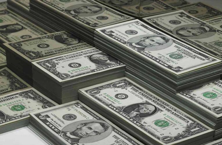 भारत का विदेशी मुद्रा भंडार बढ़कर 686.14 अरब डॉलर पर पहुंचा,रिकॉर्ड तोड़ने के लिए 18.74 अरब डॉलर की है दरकार