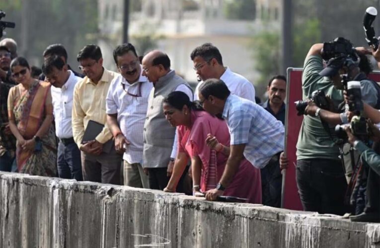 दिल्ली की सीएम रेखा गुप्ता ने यमुना सफाई के मुद्दे पर दिल्लीवालों को एक खुशखबरी दी, बहुत फर्क आ गया