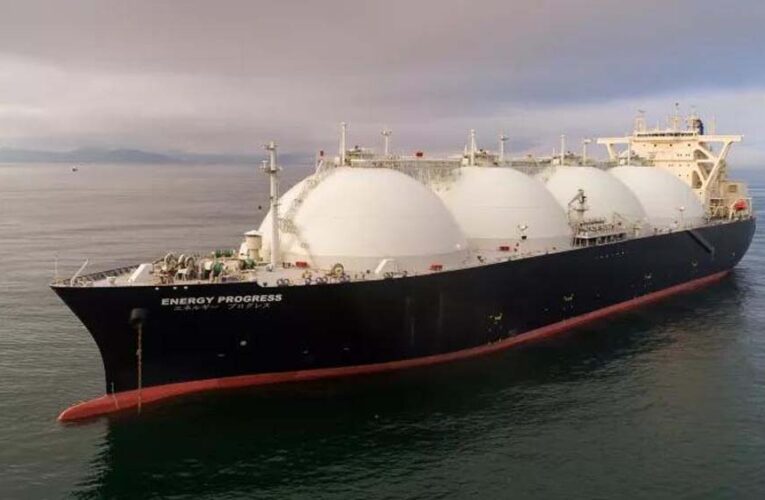 पेट्रोलियम नियामक ने एलएनजी टर्मिनल के लिए पंजीकरण अनिवार्य किया