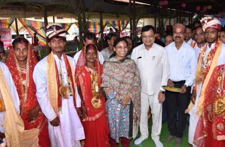 रायपुर : मुख्यमंत्री कन्या विवाह योजना के तहत 48 जोड़े परिणय सूत्र में बंधे