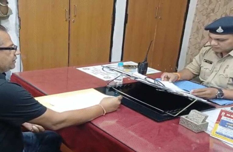 कांग्रेस नेत्री सरला मिश्रा के भाई ने टीटी नगर थाने में पूर्व सीएम दिग्विजय सिंह के खिलाफ दर्ज कराई शिकायत