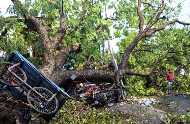 मई में मौसम असामान्य रूप से व्यवहार कर रहा, भारी बारिश और तूफान का अलर्ट