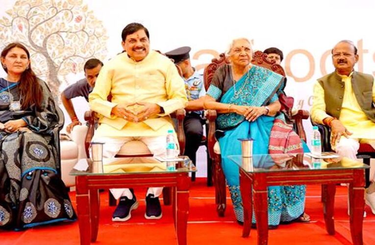 पारम्परिक शिल्पकला, आत्मनिर्भरता व स्वावलंबन का आधार है : मुख्यमंत्री डॉ. यादव
