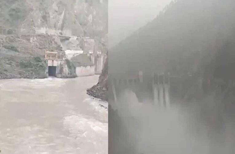 JK में भारी बारिश के बाद खोले गए बगलिहार डैम के सारे गेट, चिनाब नदी उफनाई, पाकिस्तान पर बाढ़ का खतरा