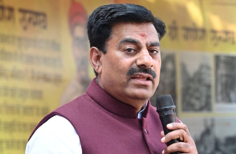 रामेश्वर शर्मा ने हेल्पलाइन नंबर जारी किया, जिस पर लव जिहाद की शिकार हुई पीड़िता कॉल करके मदद मांग सकती