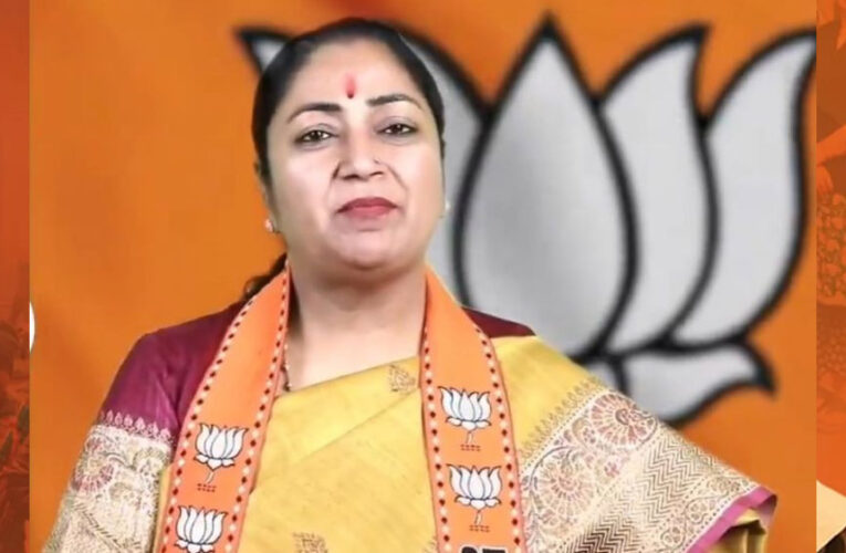 दिल्ली में 84 के दंगा पीड़ितों के परिजनों को मिली सरकारी नौकरी, CM रेखा गुप्ता ने बांटे नियुक्ति पत्र