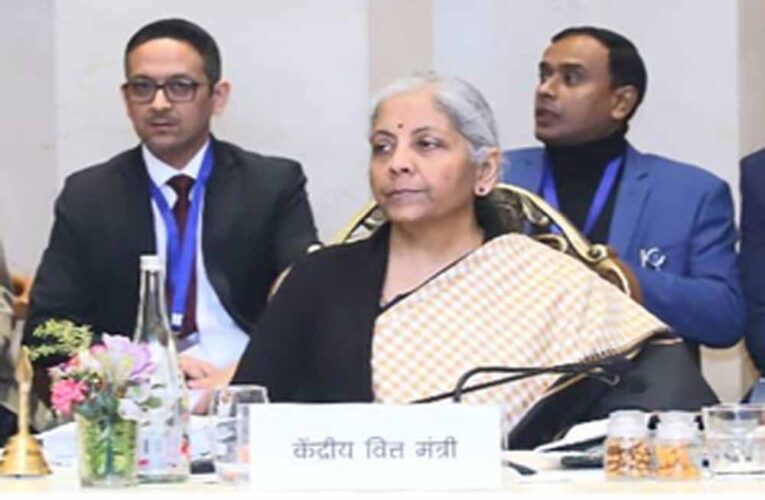 GST परिषद अपनी अगली बैठक में कर की दरों को तर्कसंगत बनाने, क्षतिपूर्ति उपकर पर चर्चा होने की संभावना