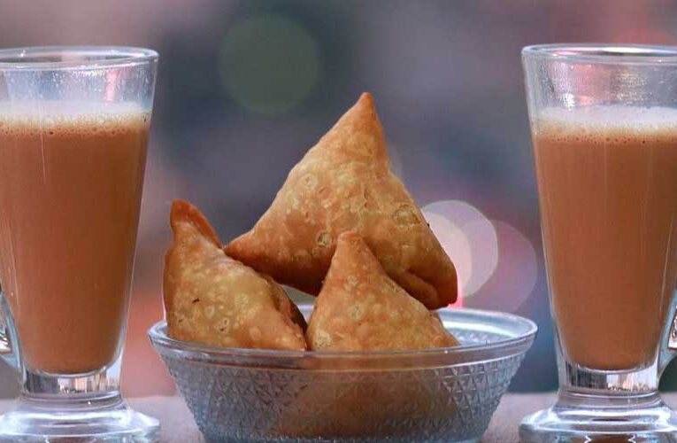 विमानतल पर अब 10 रुपए में ‘चाय’ और 20 रुपए में मिलेगा ‘समोसा’