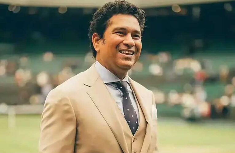 सचिन तेंदुलकर फाउंडेशन नक्सल प्रभावित दंतेवाड़ा में 50 खेल के मैदान बनाएगा