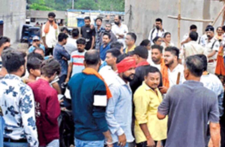 रायपुर के रामनगर इलाके में बजरंग दल के कार्यकर्ताओं ने रुकवाया अवैध मतांतरण, पास्टर गिरफ्तार