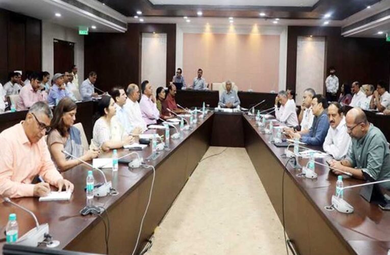 सभी विभाग पदोन्नति कार्य को दें सर्वोच्च प्राथमिकता: मुख्य सचिव जैन