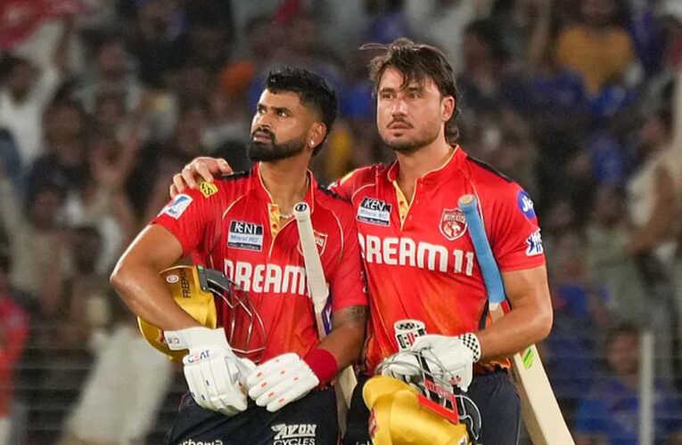 मुंबई को हराकर  फाइनल में पहुंची पंजाब किंग्स, श्रेयस अय्यर ने रच डाला इतिहास