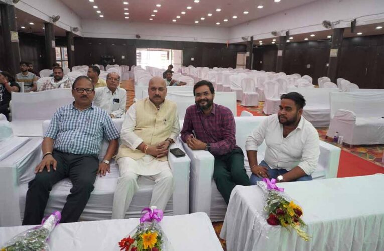 नगर निगम लेडीज़ क्लब, सिंगरौली ने फादर्स डे पर किया पिताओं को समर्पित भावपूर्ण आयोजन
