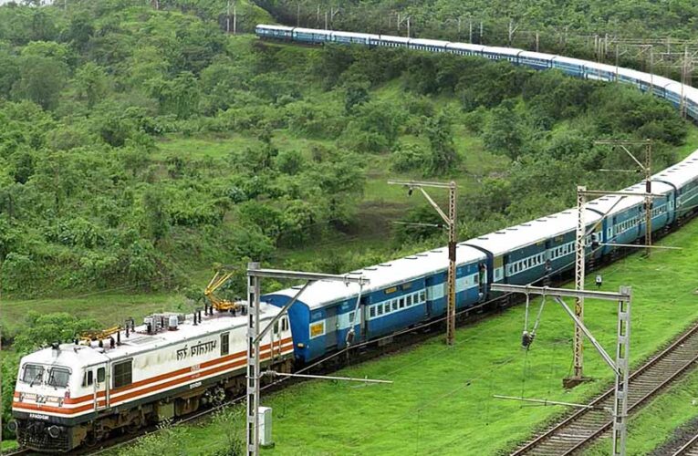 रेलवे बोर्ड ने ग्वालियर से बेंगलुरु के बीच सीधी ट्रेन सेवा शुरू करने की दी मंजूरी,10 स्टेशनों पर रुकेगी