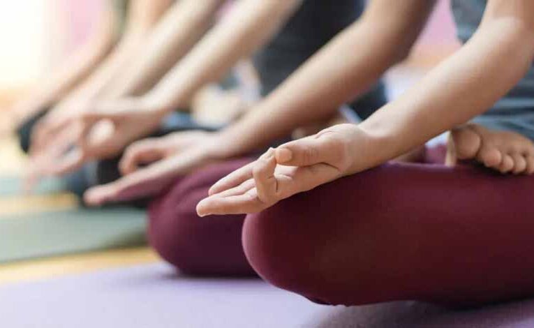 ब्लड सर्कुलेशन बढ़ाने वाले 3 असरदार योगासन: नसों की ब्लॉकेज होगी दूर, शरीर रहेगा लचीला