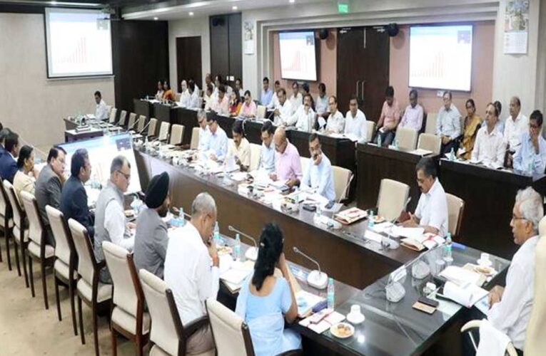 मुख्य सचिव की अध्यक्षता में 194 वीं राज्य स्तरीय बैंकर्स कमेटी की हुई बैठक