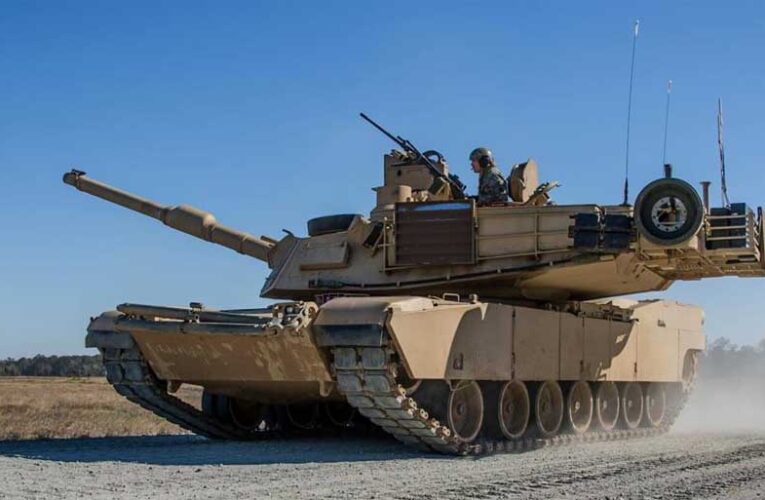 भारत ने M1 Abrams टैंक को 10 साल पहले ही कर दिया था खारिज, अब US नेवी ने भी कहा बेकार