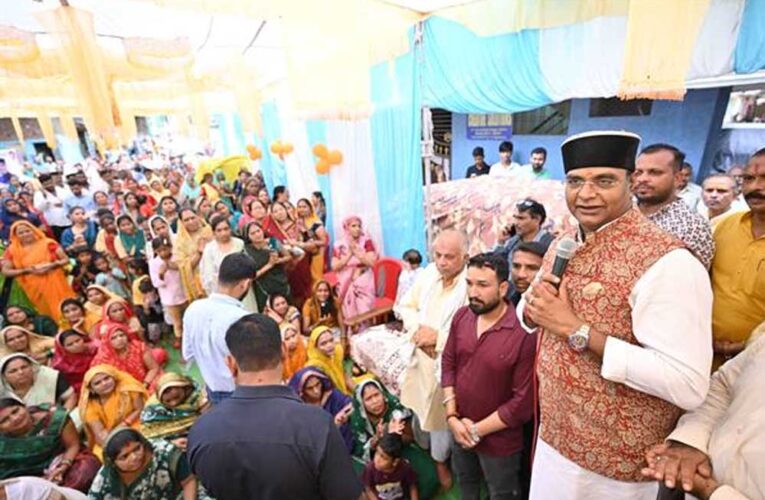 मंत्री सारंग ने किया विभिन्न विकास कार्यों का भूमि-पूजन