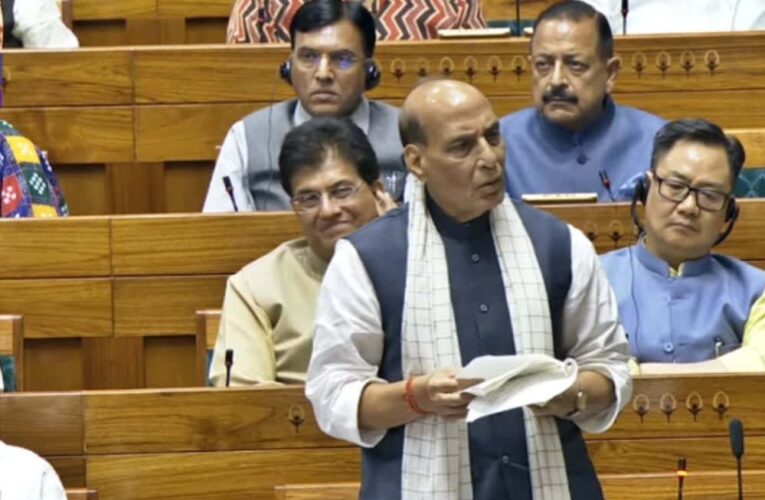 राजनाथ सिंह का पाकिस्तान को कड़ा संदेश: ‘ऑपरेशन सिंदूर’ अभी थमा है, ज़रूरत पड़ी तो फिर होगा
