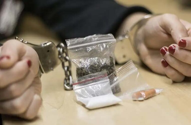 इंटरनेशनल स्मगलिंग का पर्दाफाश: बैंकॉक-दुबई होते हुए 40 करोड़ का गांजा लेकर हैदराबाद पहुंची महिला गिरफ्तार