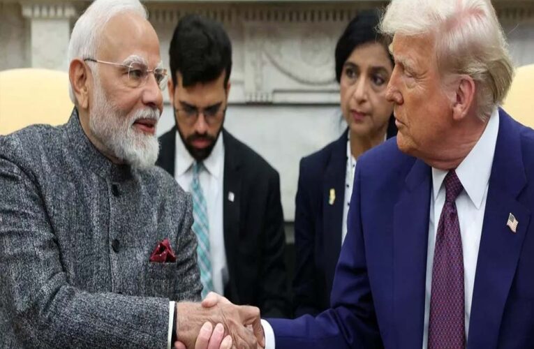ट्रंप बोले– भारत पर 25% टैरिफ फिलहाल तय नहीं, बातचीत अभी चल रही; भारत ने क्या कहा?