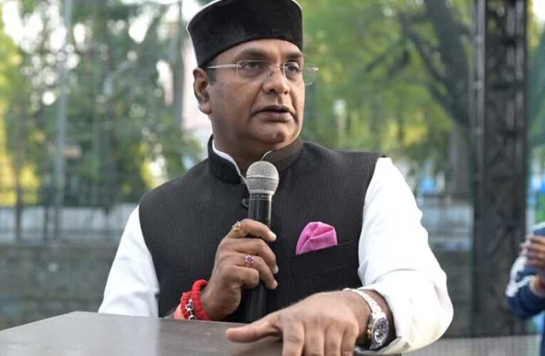 विद्यार्थी समाज एवं राष्ट्र के पुनउर्त्थान के लिये पढ़ाई करें : मंत्री सारंग