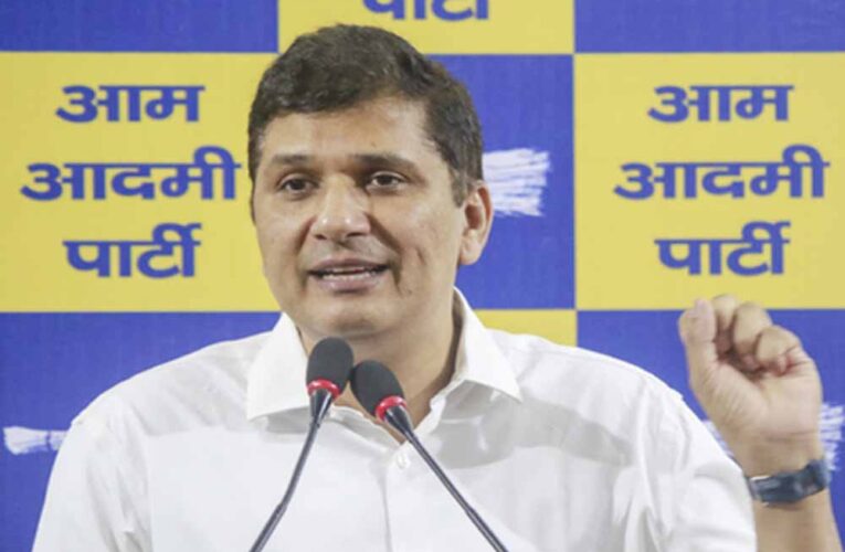 विरोध के बाद दिल्ली सरकार ने पुरानी गाड़ियों पर रोक हटाई: सौरभ भारद्वाज