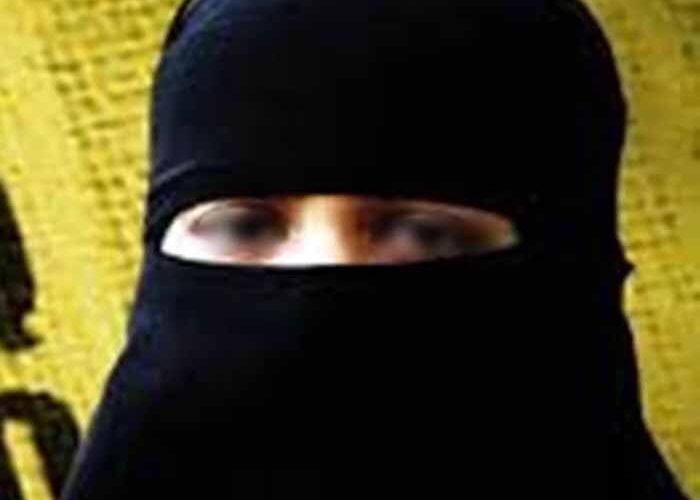 इंस्पेक्टर की हैरान करने वाली करतूत: बिना तलाक दिए दूसरी शादी, फिर धर्म बदलकर तीसरी निकाह