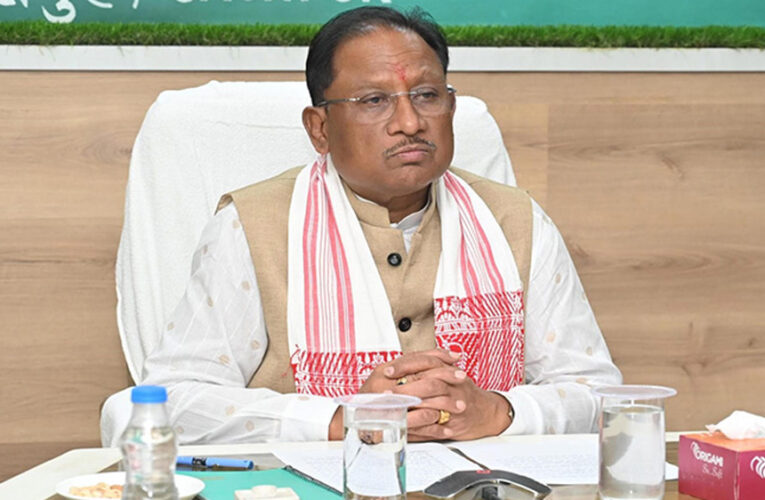 रायपुर : मुख्यमंत्री श्री विष्णु देव साय ने की इलेक्ट्रॉनिक्स एवं सूचना प्रौद्योगिकी विभाग के कार्यों की समीक्षा