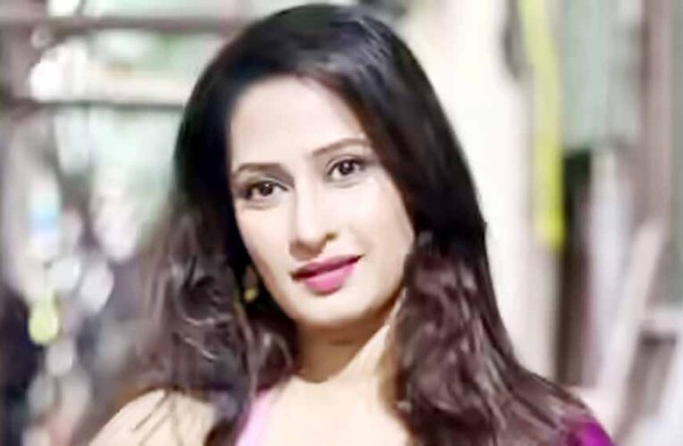 38 साल की उम्र में ‘पवित्र रिश्ता’ की प्रिया मराठे का निधन, कैंसर से थीं जूझ रही