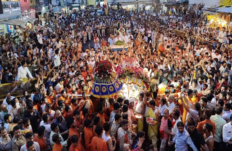 महाकाल की शाही सवारी: 10 ड्रोन से फूल बरसेंगे, 70 भजन मंडलियां और जनजातीय नृत्य से गूंजेगा उज्जैन