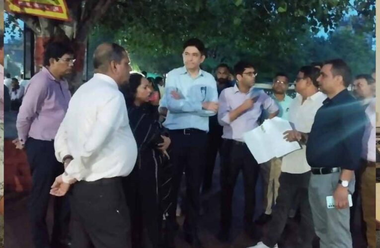 रायपुर : स्वास्थ्य सचिव अमित कटारिया एवं आयुक्त चिकित्सा शिक्षा ने किया अम्बेडकर अस्पताल के प्रस्तावित नव निर्माण स्थलों का निरीक्षण