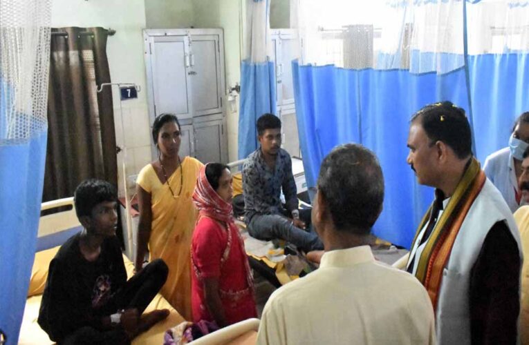 रायपुर : स्वास्थ्य मंत्री श्याम बिहारी जायसवाल ने जिला चिकित्सालय बालोद का निरीक्षण कर व्यवस्थाओं का लिया जायजा