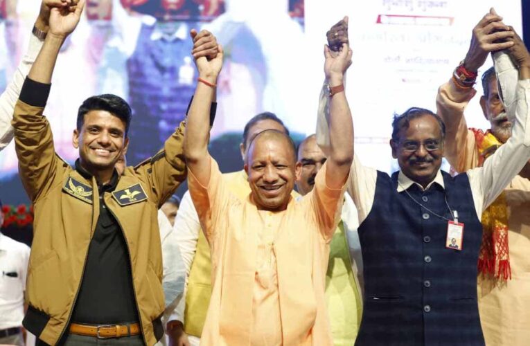 मुख्यमंत्री योगी आदित्यनाथ ने ग्रुप कैप्टन शुभांशु शुक्ला के नाम पर स्कॉलरशिप का किया ऐलान