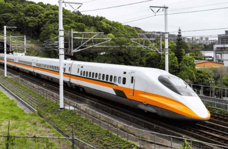 150 मिनट में दिल्ली से पटना! देश में बनेगी हवाई जहाज जैसी स्पीड वाली तूफानी ट्रेन