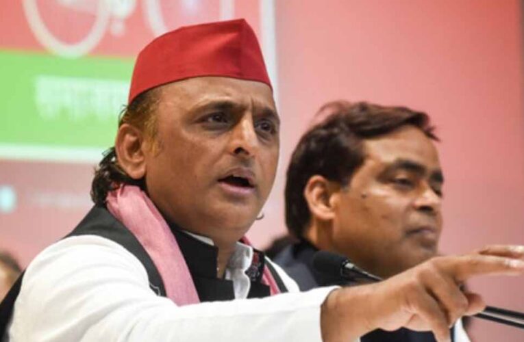 अखिलेश यादव का वार, चीन पर निर्भरता से डगमगा रहे भारतीय उद्योग