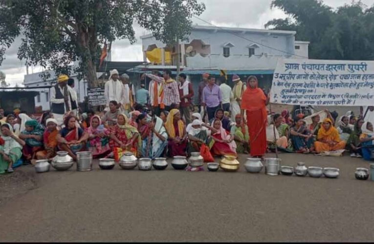 अमरपुर में ग्रामीणों का गुस्सा फूटा, सड़क, बिजली और पानी की समस्याओं पर चक्का जाम