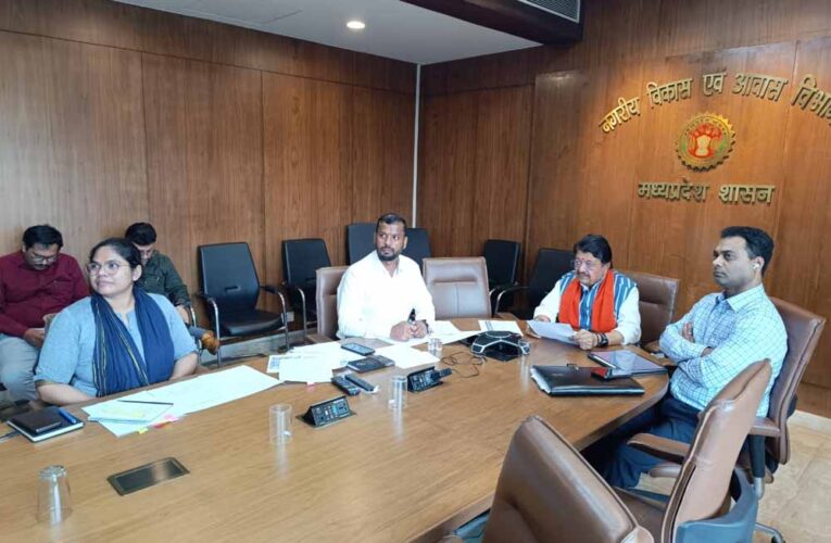 शहरी क्षेत्रों में कचरे से कंचन बनाने की दिशा में होंगे ठोस प्रयास : नगरीय विकास मंत्री  विजयवर्गीय